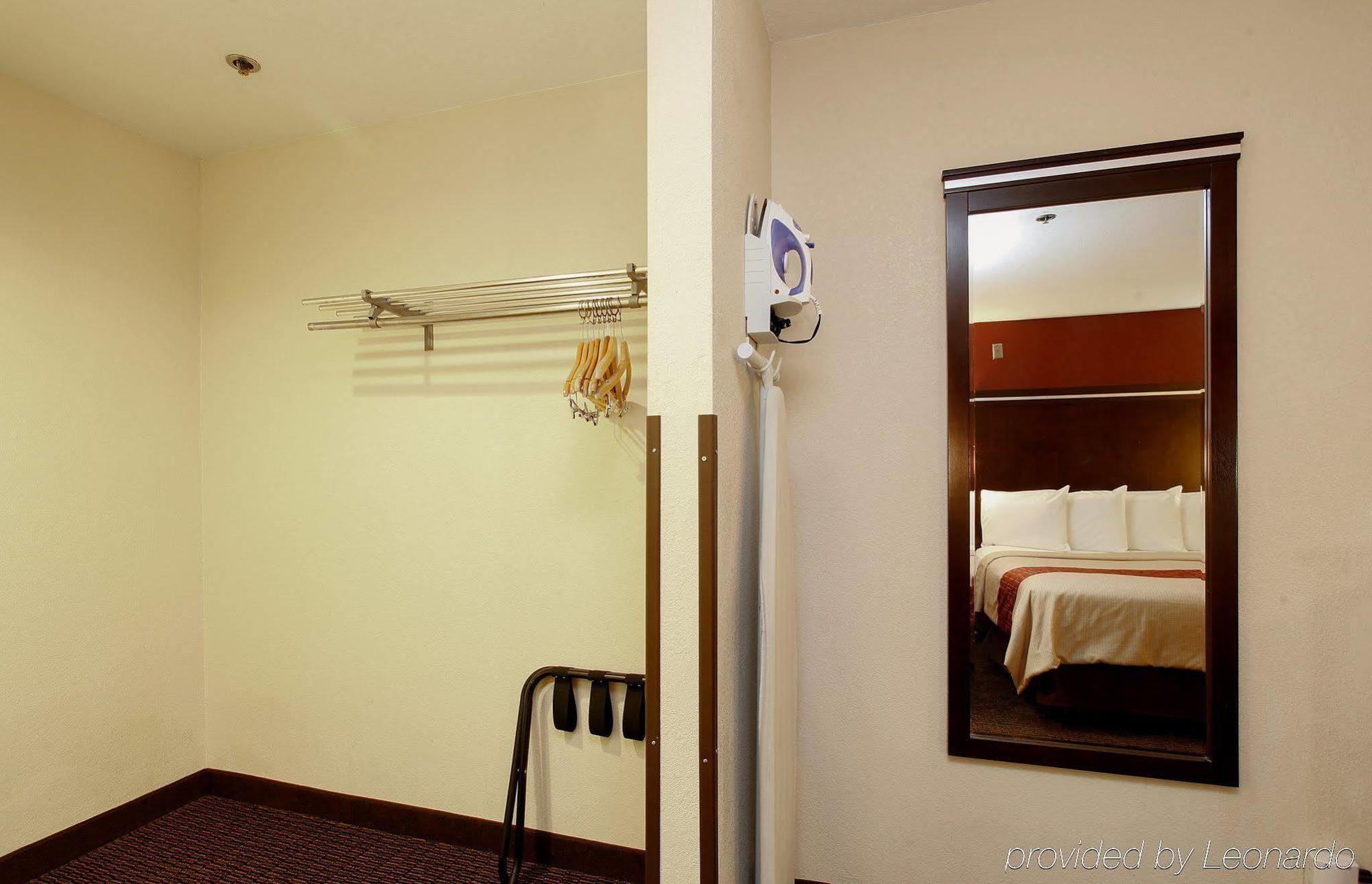 Ontario Airport Executive Inn Eksteriør bilde